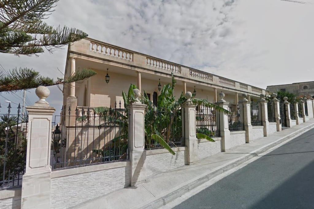 Velver Mansion, Malta - Luxury Villa With Pool Naxxar Extérieur photo